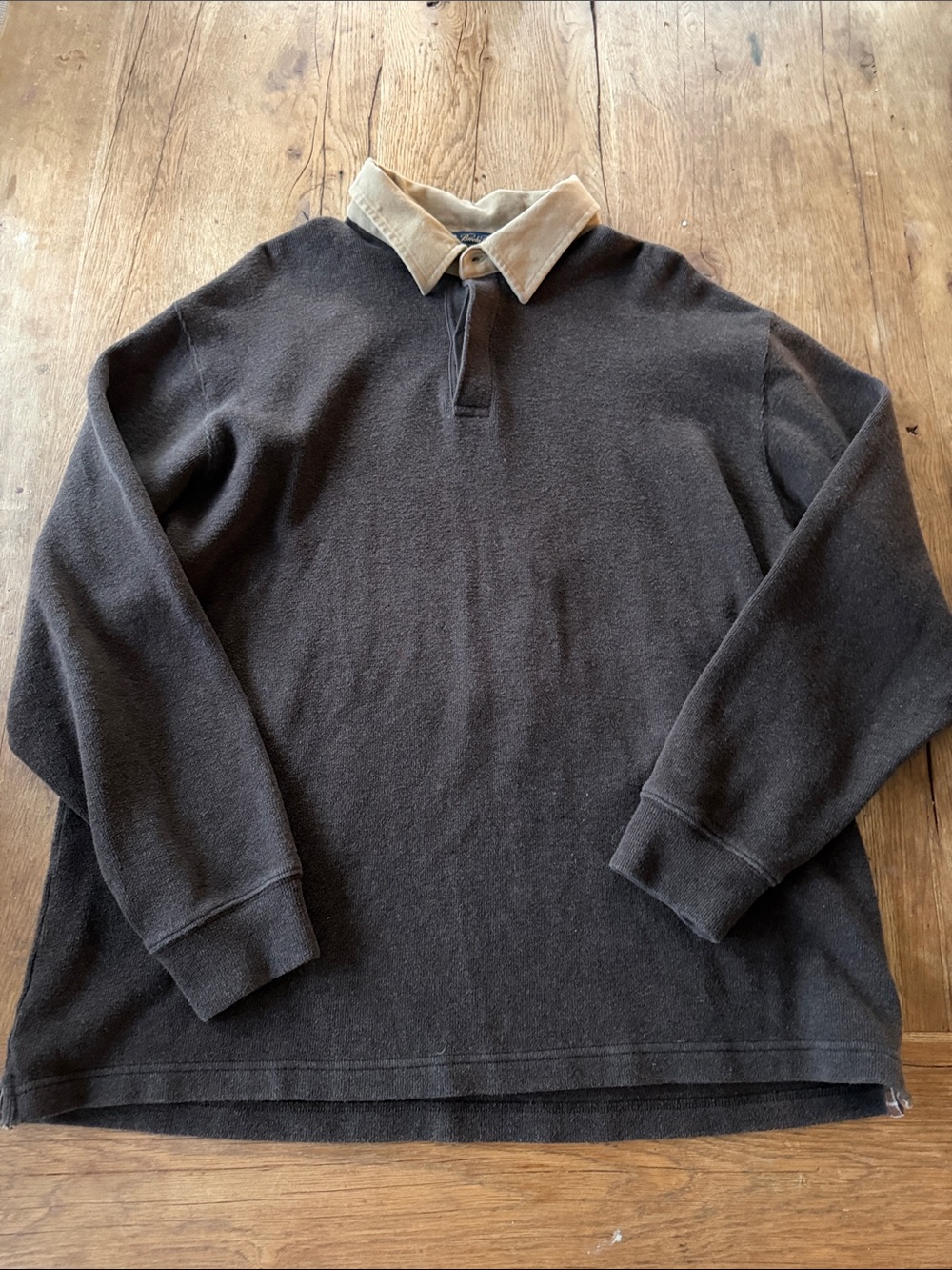 Brooks Brothers Dark Brown Pullover Rugby with Tan Collar size Large